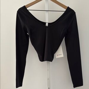 LULULEMON black align long sleeve size 4
